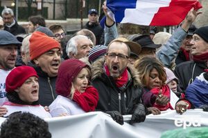 К маршу в Париже присоединились французские политики