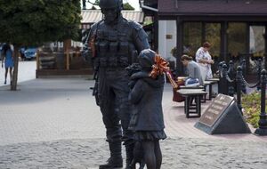 Пам'ятник встановили влітку 2016 року