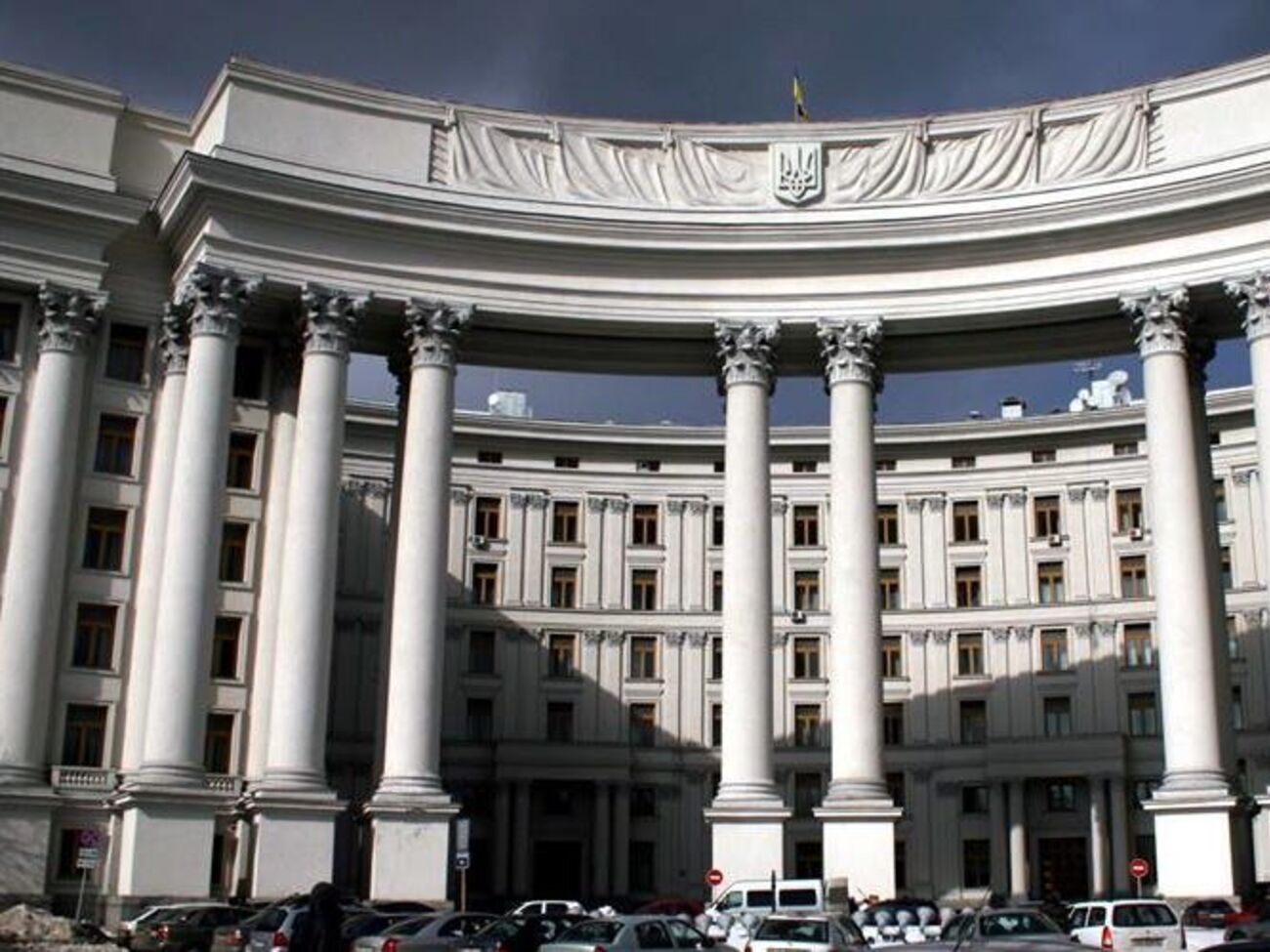 МЗС України закликало світову спільноту сприяти поверненню українських військовополонених на батьківщину