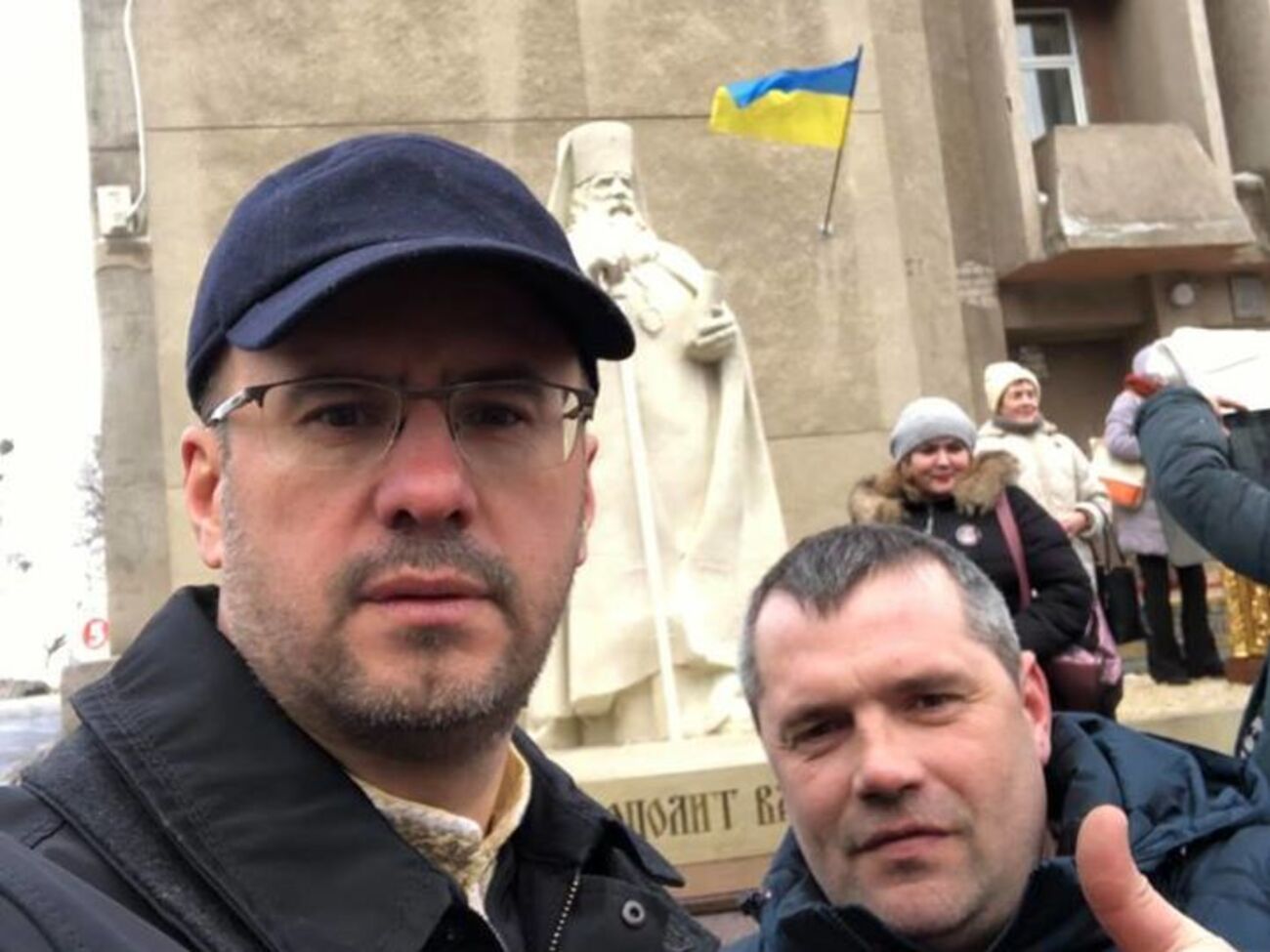 Рудик (на фото зліва) повідомив, що йти у президенти йому запропонували у вересні 2018 року