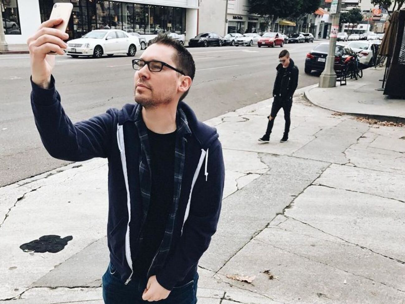 Адвокати Сінгера наголошують, що режисера ніколи не визнавали винним за жодним із позовів