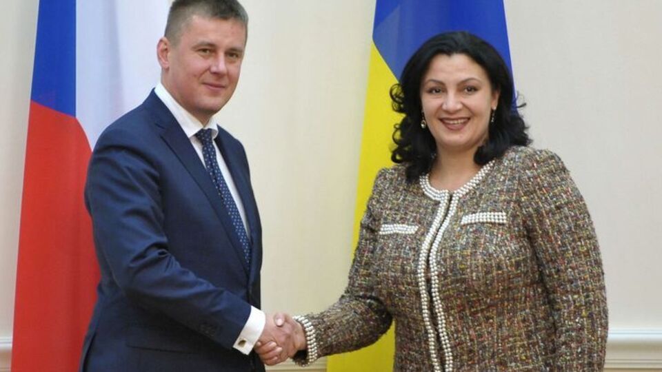 Глава МИД Чехии Томас Петршичек 28 января встретился в Киеве с вице-премьером Украины Иванной Климпуш-Цинцадзе