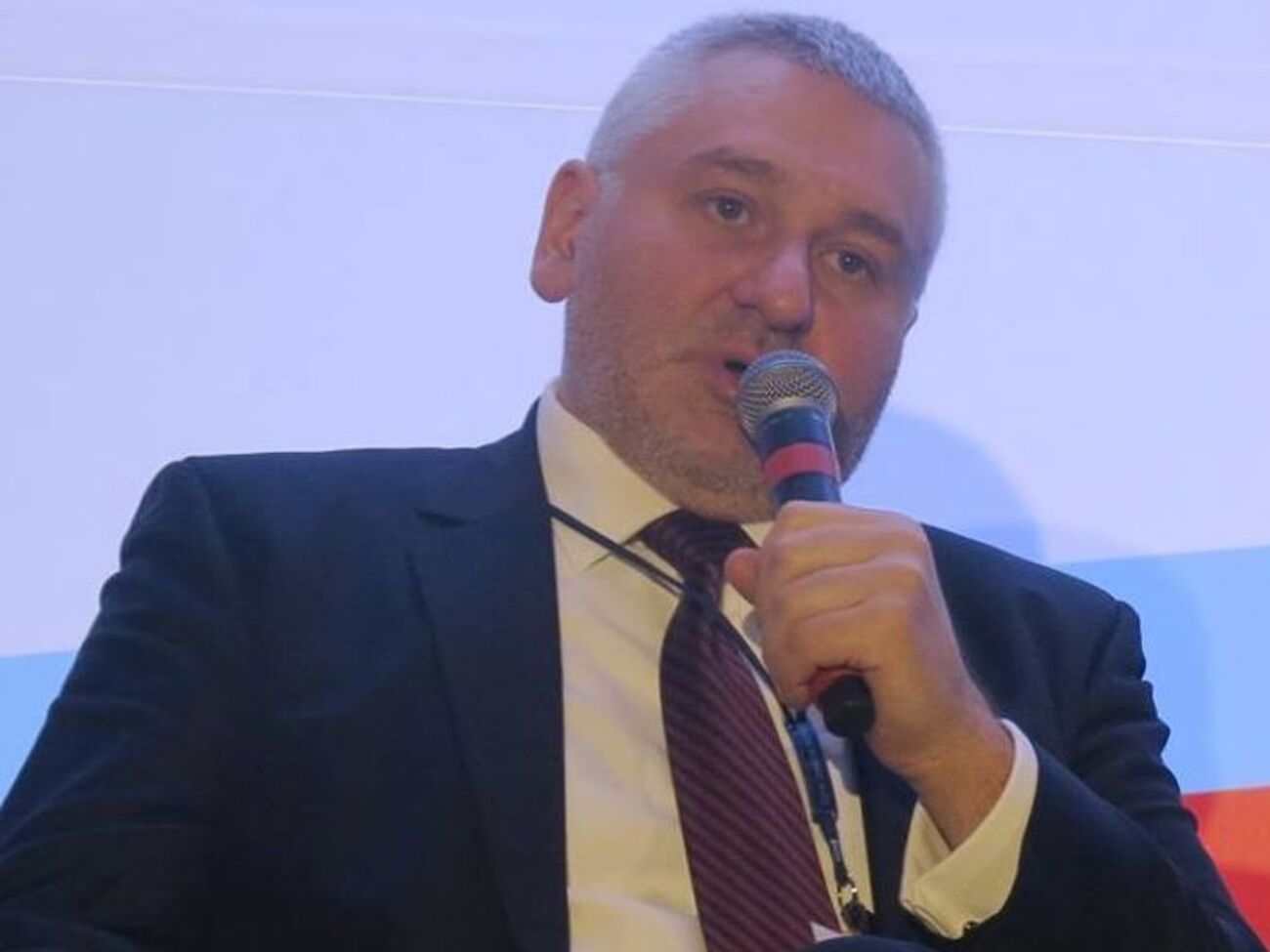 Фейгин: Германия могла бы отказаться от запуска "Северного потока &ndash; 2", пока РФ не решит вопросы с украинскими моряками. Но они так не делают &ndash; денежки ближе