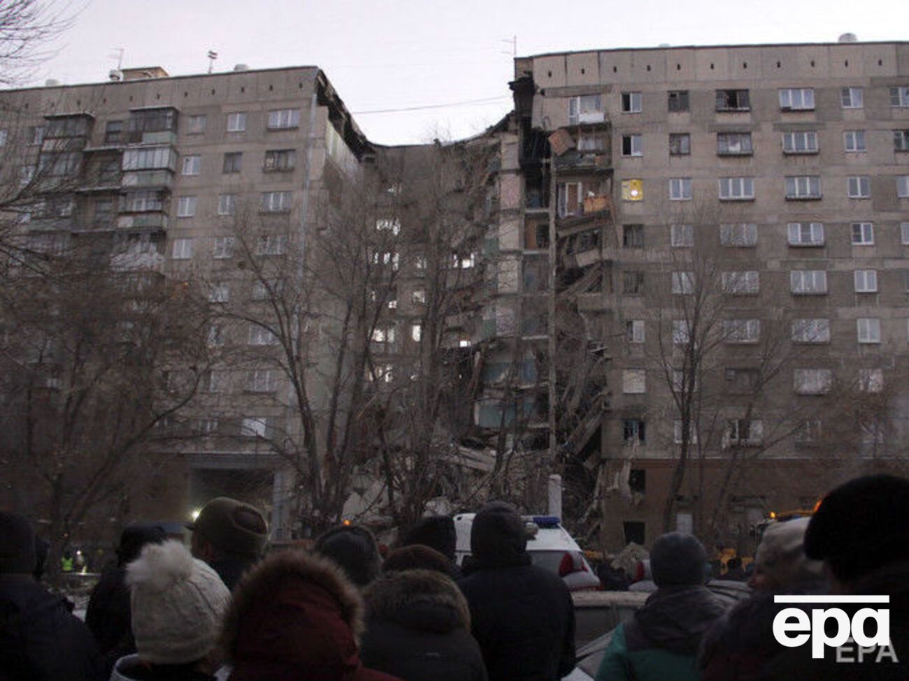 Спасательные работы продолжаются уже четвертые сутки