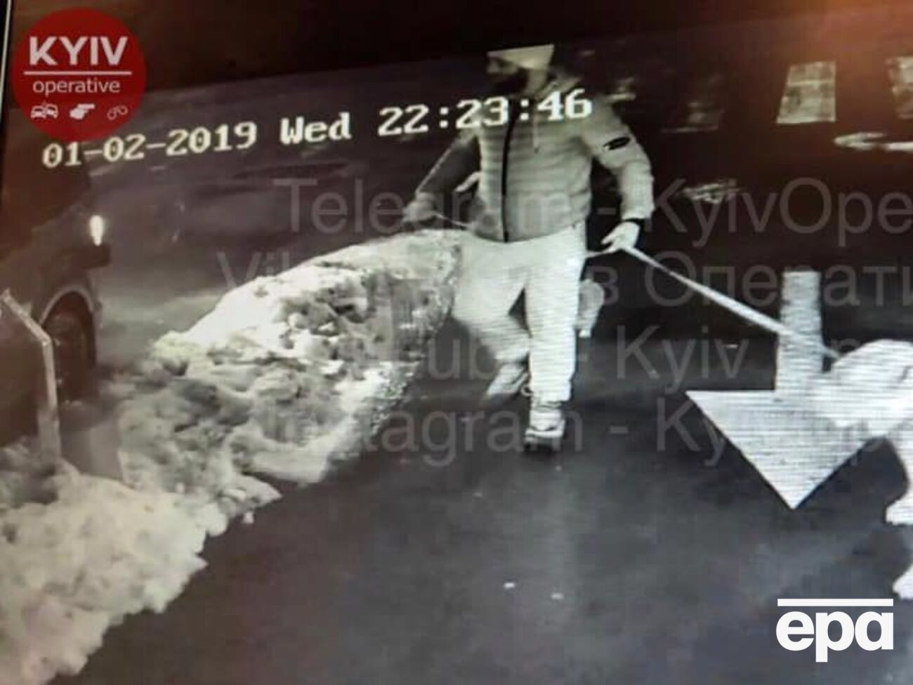 Правоохоронці розшукують "собачника"