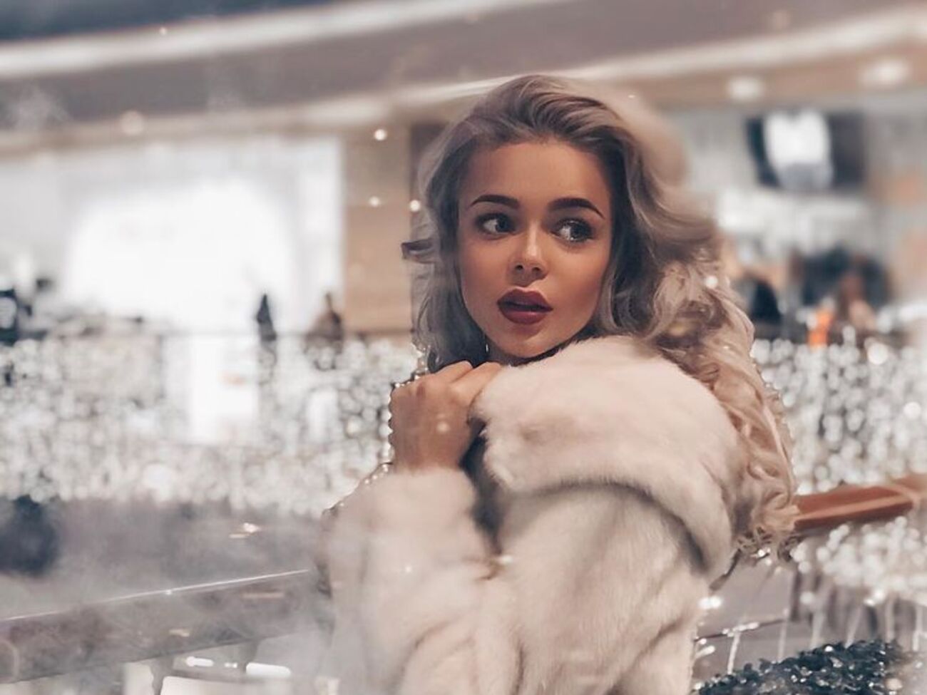 Гросу: Моя бабуся, мамина мама. Найталановитіший кухар і суперзапальничка