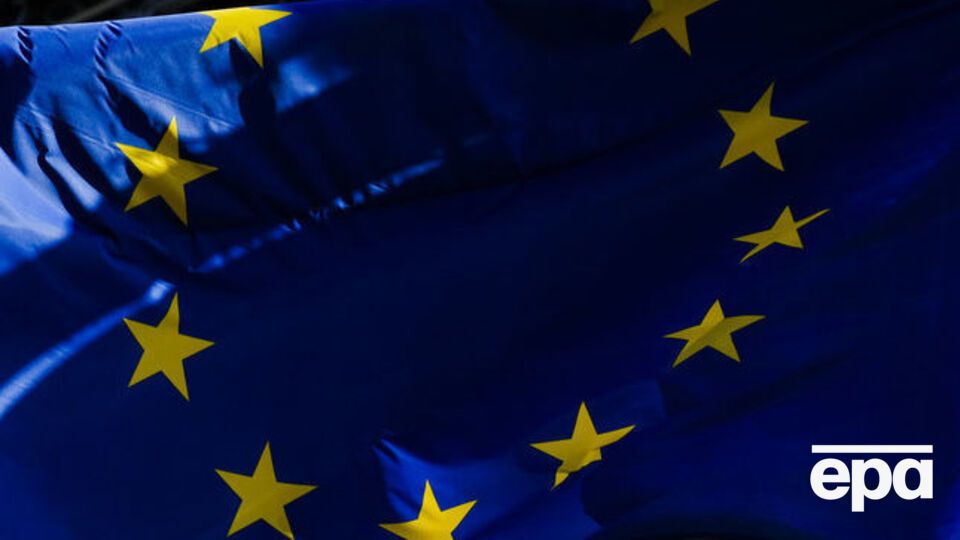 Первый транш помощи ЕС перечислил Украине 11 декабря