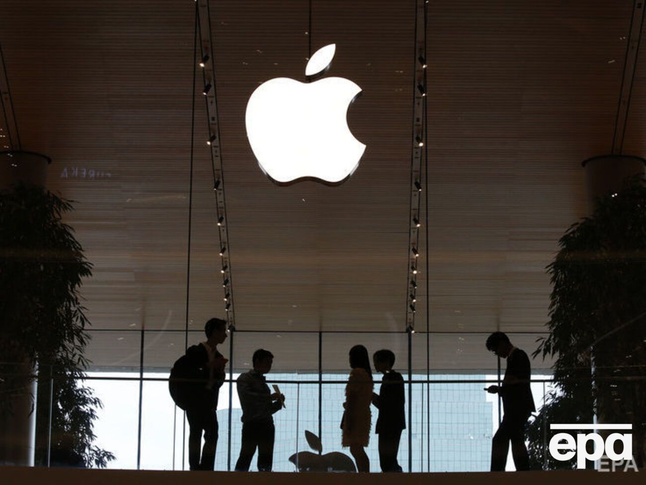 Капитализация Apple составила $687,6 млрд