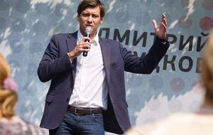 Дмитрий Гудков: Начальник не узнает. Смартфона у него нет, в папочки лишнего не положат