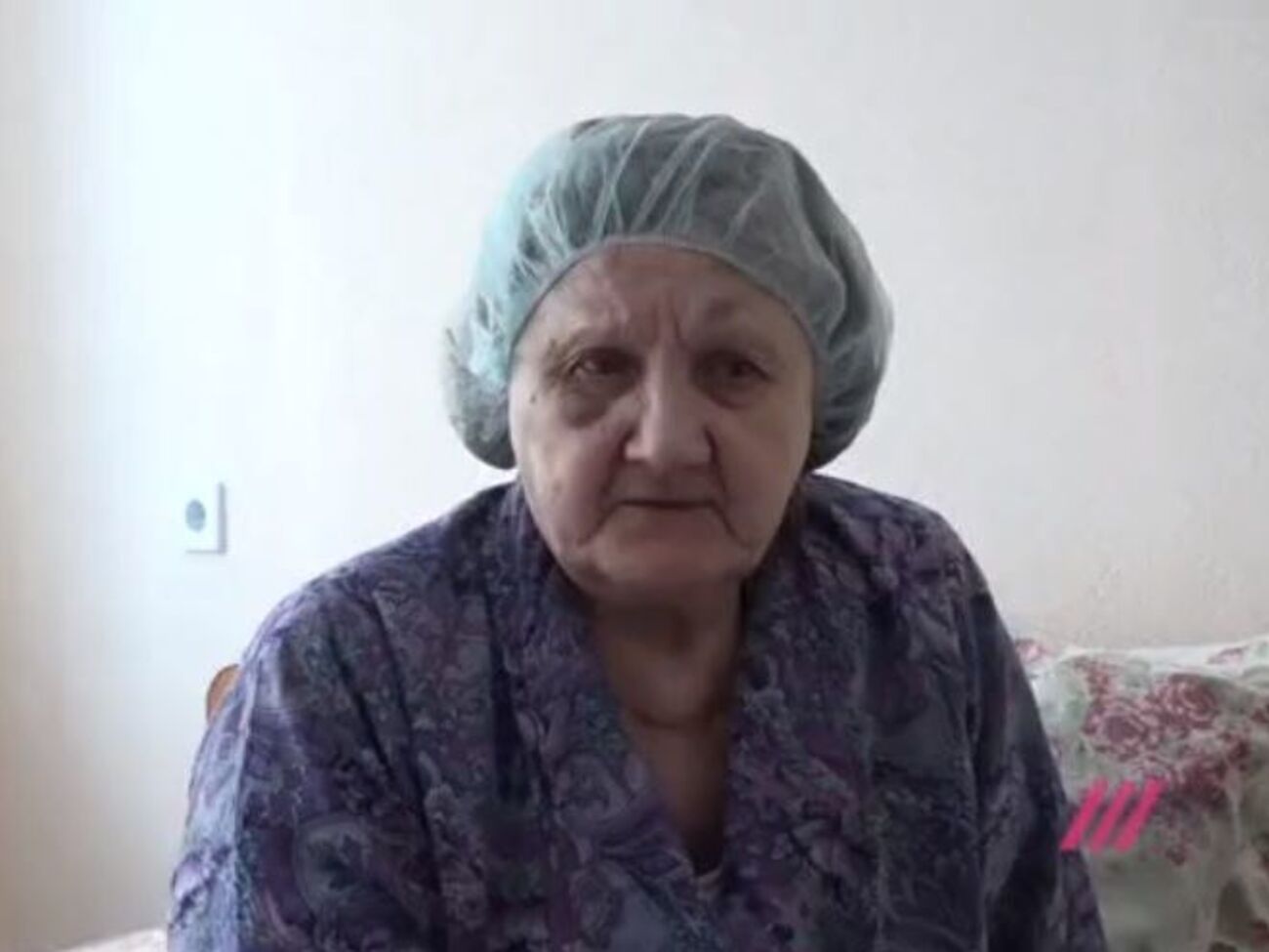 Женщина сказала, что ее квартира находилась на третьем этаже