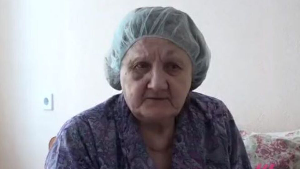 Женщина сказала, что ее квартира находилась на третьем этаже