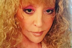 Пугачева устроила застолье для друзей