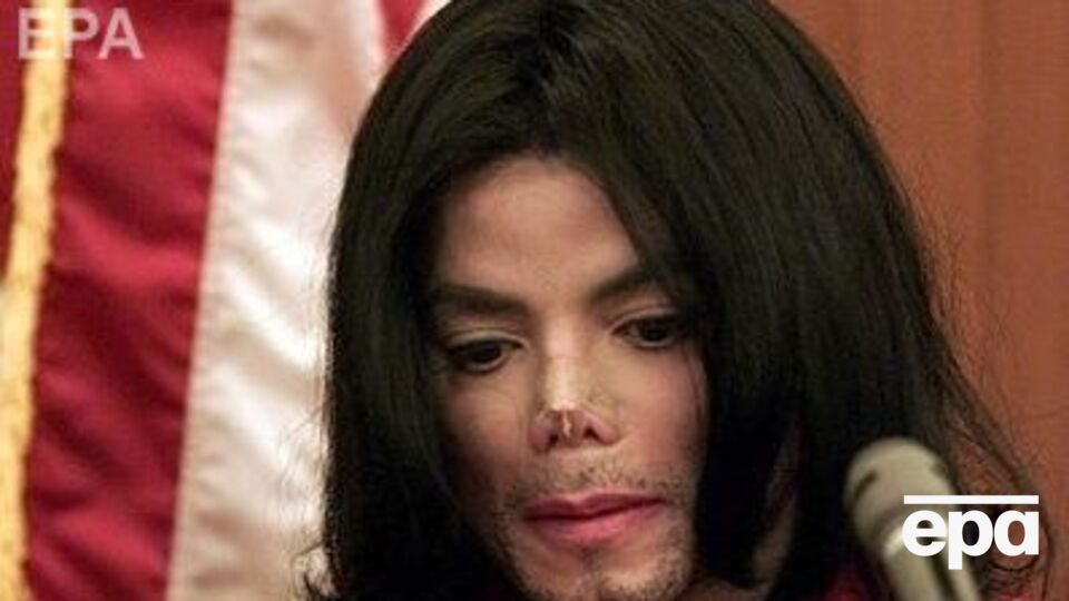 В ленте якобы жертвы Джексона обвинили его в насилии