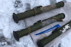 Чоловіка затримали під час чергової спроби збуту замовнику трьох ракетно-протитанкових гранатометів, розповіли у СБУ