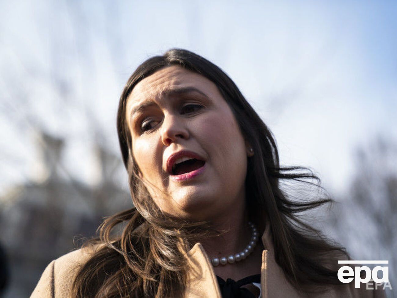 Сандерс висловила думку, що президент виконав величезну роботу з вирішення питань, які хвилюють вірян