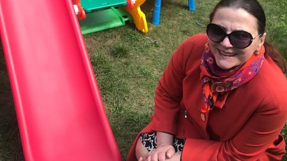 Ніна Матвієнко влаштувала танці з онукою
