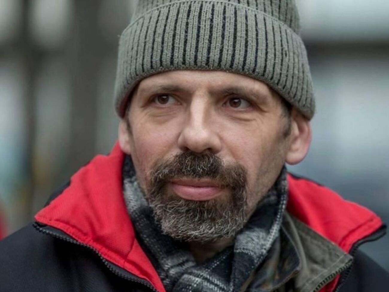 Порошенко – єдиний, у кому можна бути впевненим, що він із півкопняка не здасть України, як Тимошенко й Зеленський