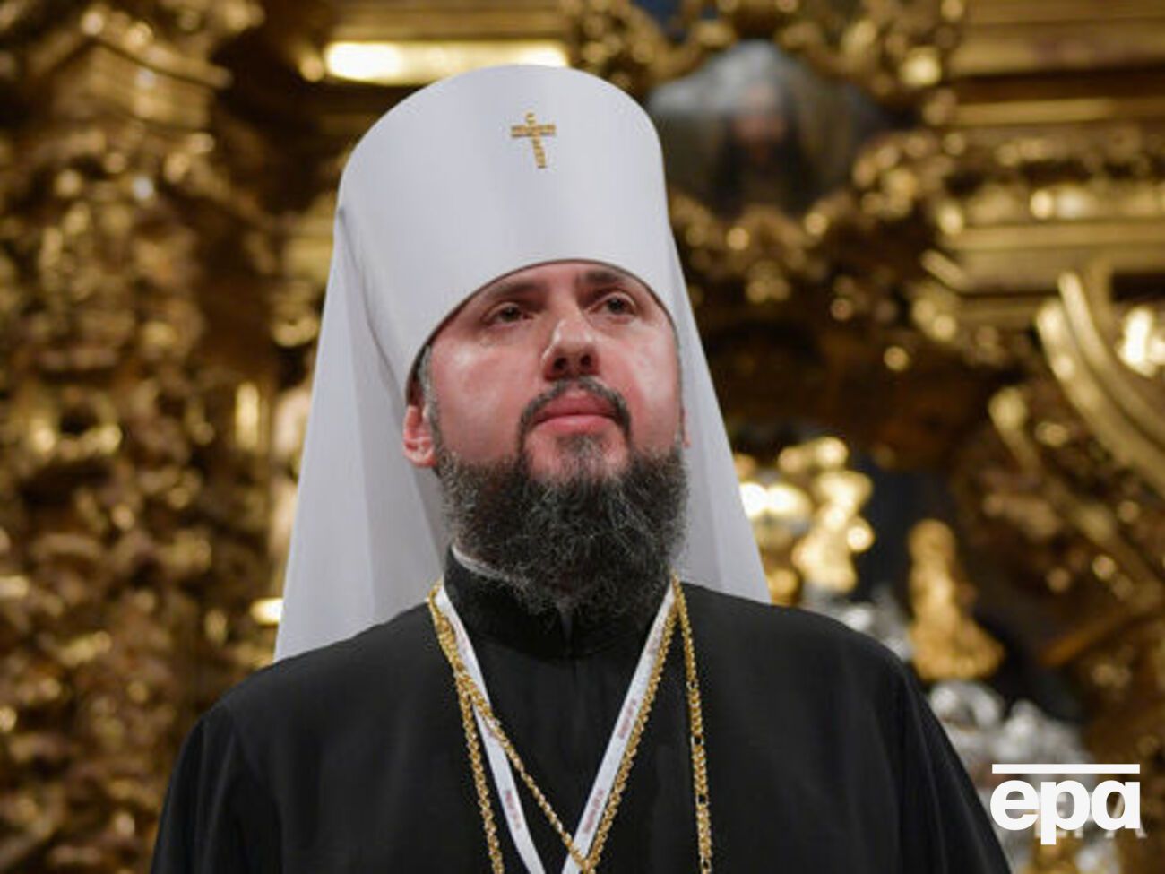 Епіфаній: Ви уявляєте собі, якщо б я на другий день, звершуючи богослужіння вже тут, у Києві, у день Різдва Христового, 7 січня, порушив норму томосу?