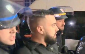 Друэ уже задерживали 22 декабря в ходе столкновений с полицией