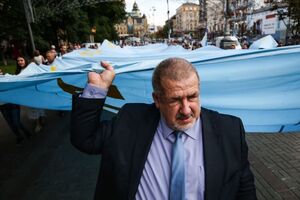 Чубаров: Уж очень колоритным нам показался состав этой "диверсионной группы"