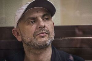 Захтею погрожували карцером, повідомила його дружина