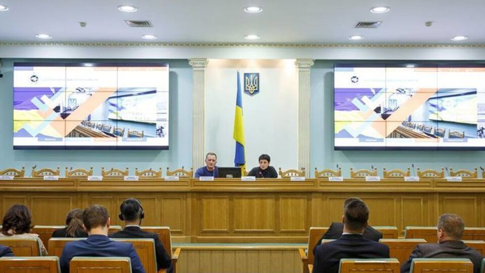 ЦВК зареєструвала першого кандидата на президентські вибори