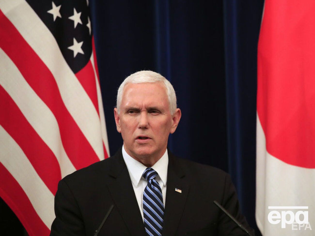 Пенс заявив, що питання виведення американських військ з Афганістану активно обговорюють