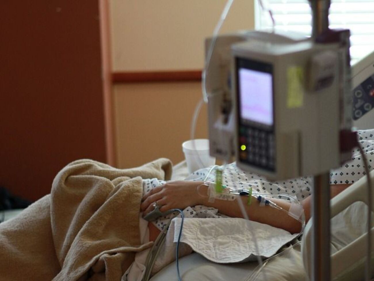 ЗМІ пишуть, що ніхто з персоналу медзакладу не знав про вагітність пацієнтки