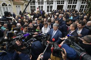 Порошенко: Господь почув наші молитви, він воздав нам за заслугами нашими