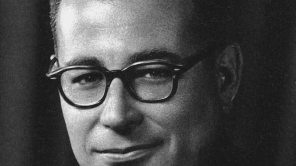 Браун родился в Нью-Йорке 19 сентября 1927 года в семье адвоката