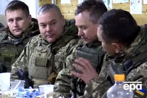 Наєв відвідав передові позиції на Донбасі