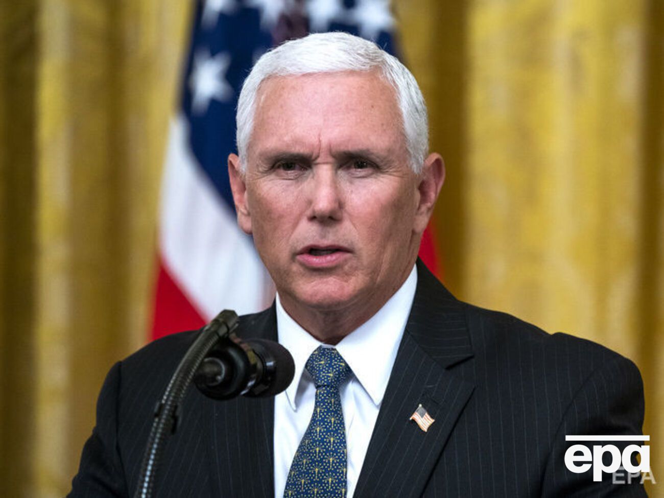 Пенс закликав демократів почати переговори про фінансування будівництва стіни