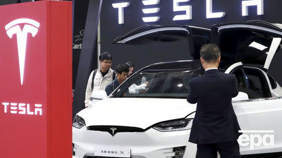 В четвертом квартале 2018 года Tesla производила и поставляла около 1000 автомобилей в день