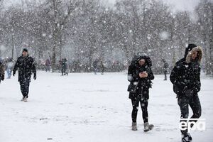 Европу накрыли снегопады