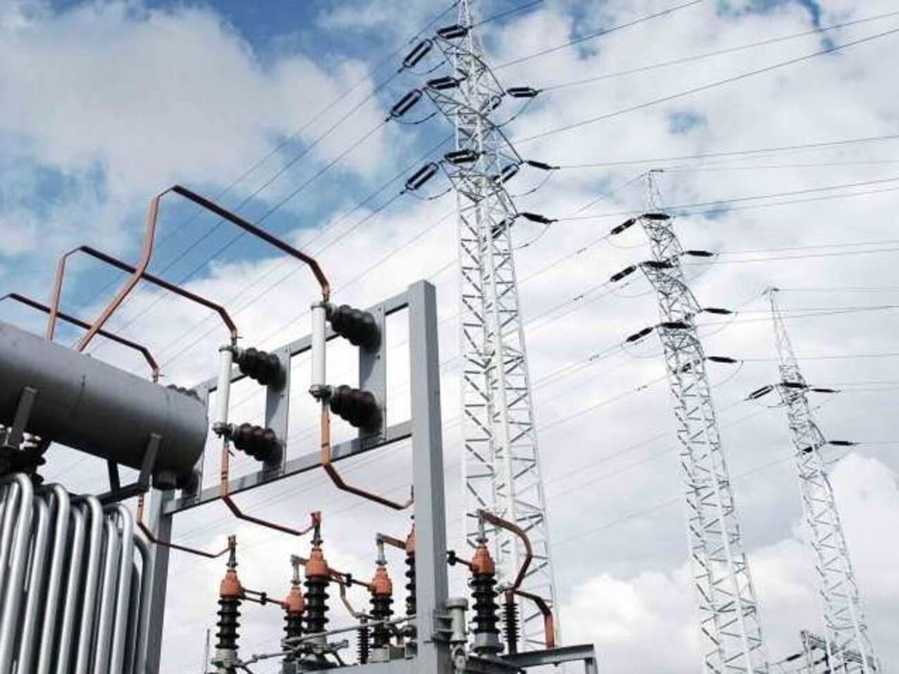 Поставка электроэнергии полностью отделена от ее распределения, отметили инвестиционные эксперты