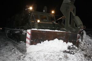 До розчищення доріг від снігу в Україні залучено 479 одиниць техніки і 698 робітників