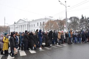 Жители Полтавы перекрыли улицу Соборности