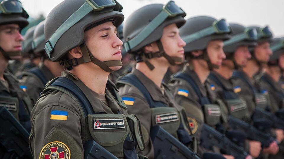 Призивати на військову службу будуть чоловіків від 20 років до 27 років, які не мають права на звільнення або відтермінування