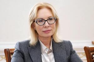 Денісова (на фото) зустрілася із дружиною Шаройка вранці 1 жовтня