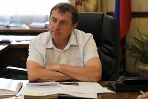 Гоцанюк с 2016 года занимал должность "заместителя председателя Совмина Крыма"