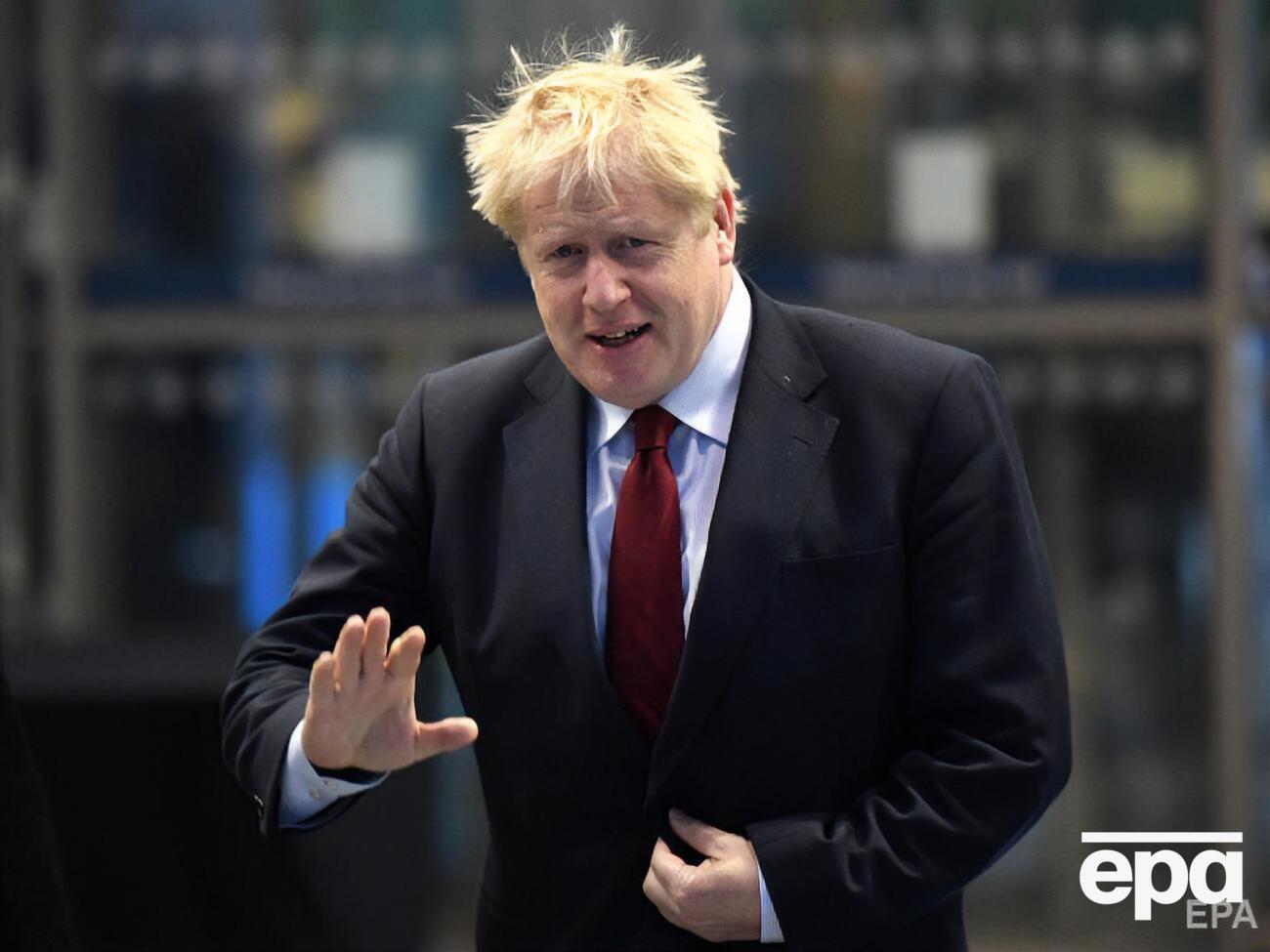 Джонсон утверждает, что домогательств не было