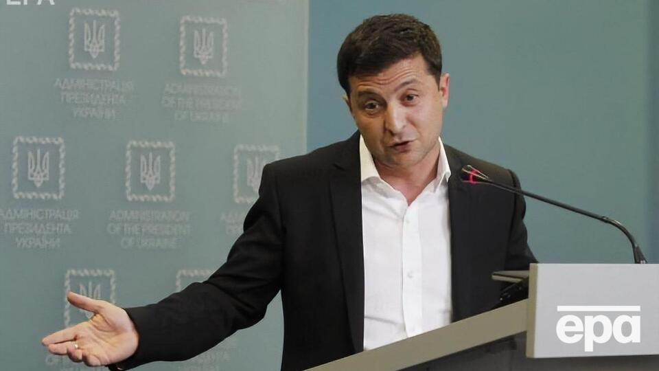 Зеленський: "Формула Штайнмаєра" – це ключик, і це йде в одному кейсі, який обговорюють на вулицях