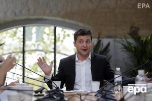 Зеленський – журналістові каналу "112 Україна": Ви знаєте, чому вам постійно погрожували відібрати ліцензію? Ви це знаєте