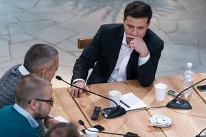 Президент общался с журналистами весь день