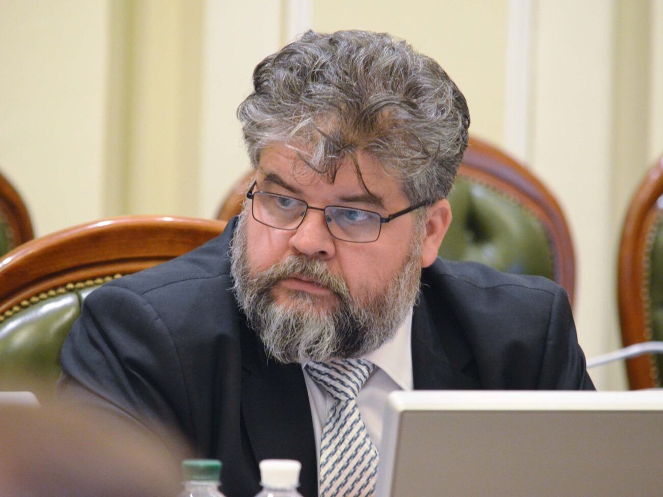 Яременко: "Формула Штайнмаєра" &ndash; це не те питання, яке можна обговорювати, зібравшись на площі свого міста