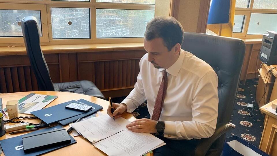 Абромавичус: Ми з турецькою компанією створюємо спільне підприємство – наші двигуни, їхнє все інше