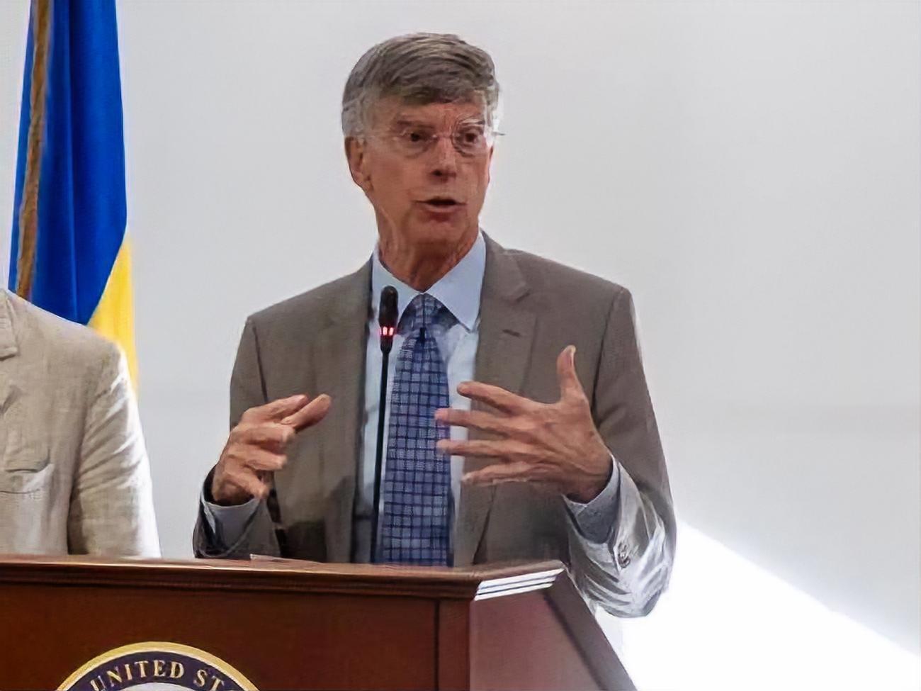 Тейлор був обурений відтермінуванням надання військової допомоги для України