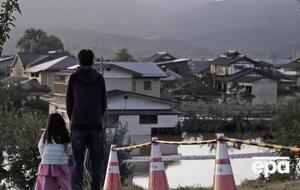Дома в Японии оказались затоплены