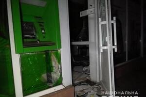 Пострадал банкомат "ПриватБанка"