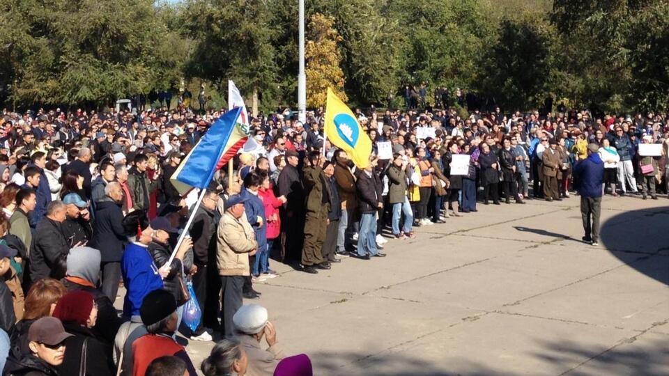 У мітингу взяло участь 4 тис. людей, стверджує представник "Яблока"
